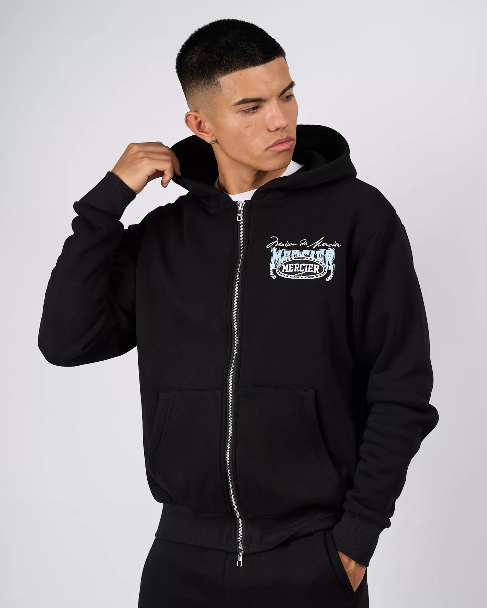 Trainingsoberteile / Hoodies | Trainingsanzüge>Mercier Black Maison De Zip Hood