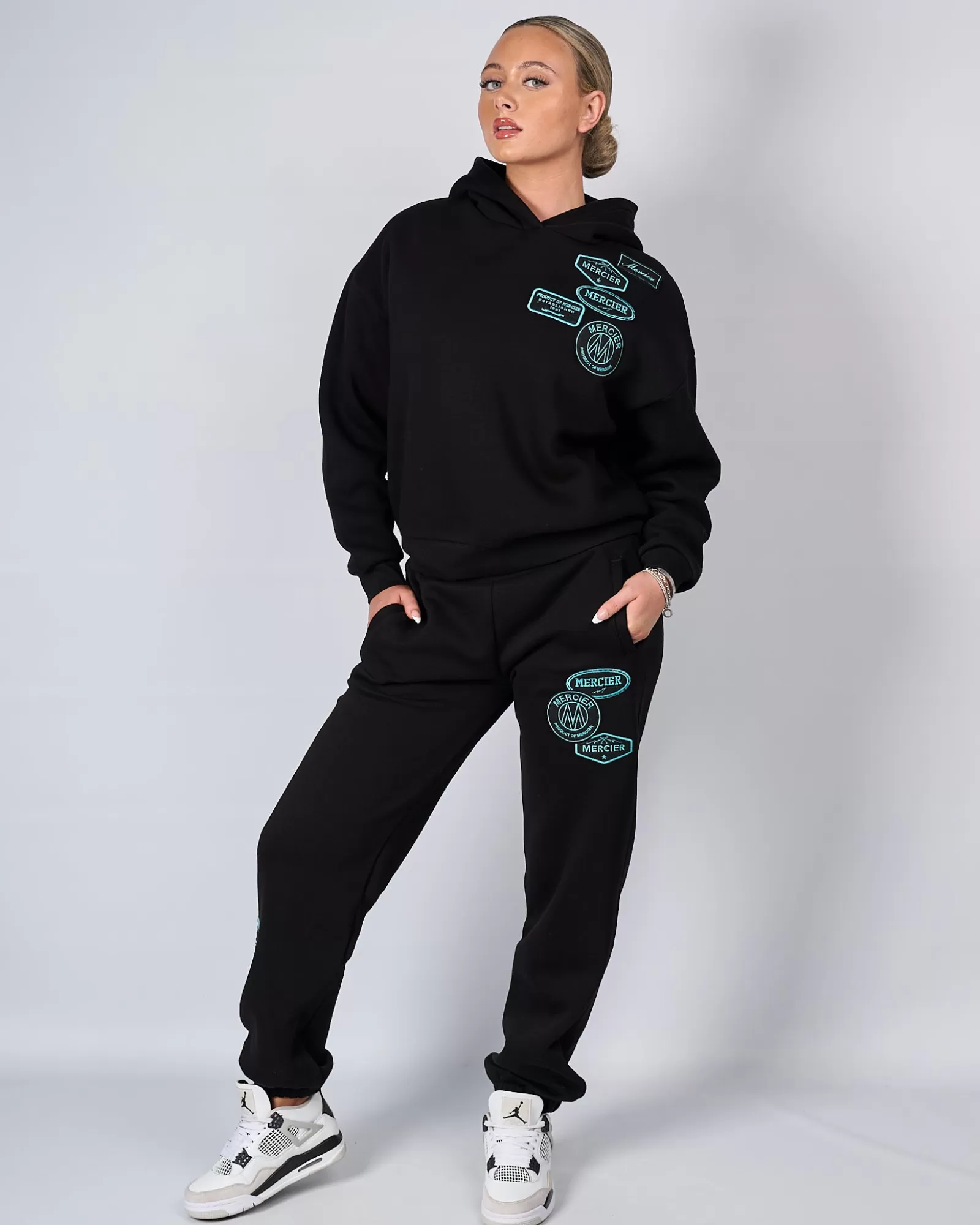 Frauen Jogger/leggings | Trainingsanzüge Für Damen>Mercier Frauen schwarz Tiffany OG Abzeichen Jogger