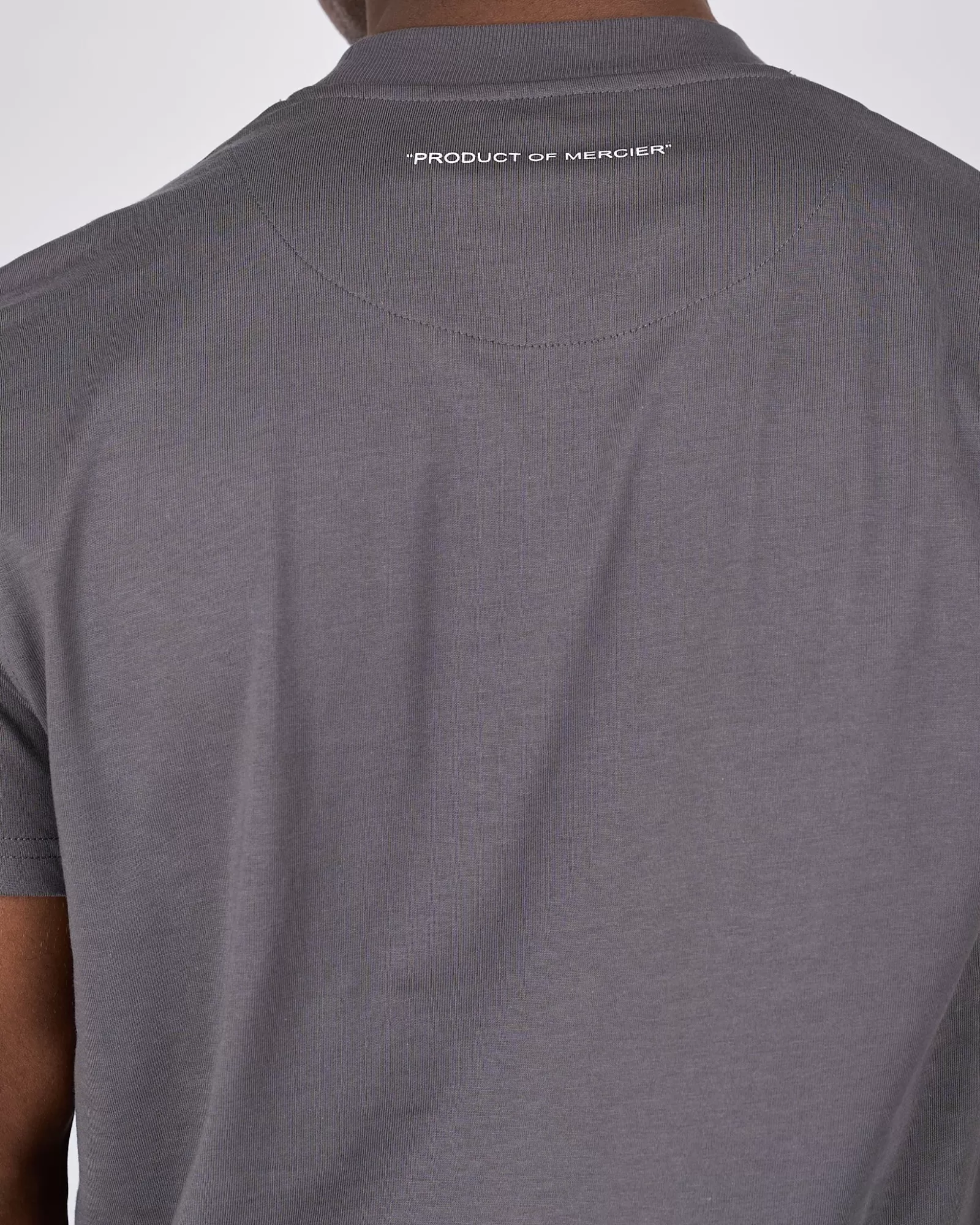 T-shirts>Mercier Grauer Magnet Mono Abzeichen Tshirt