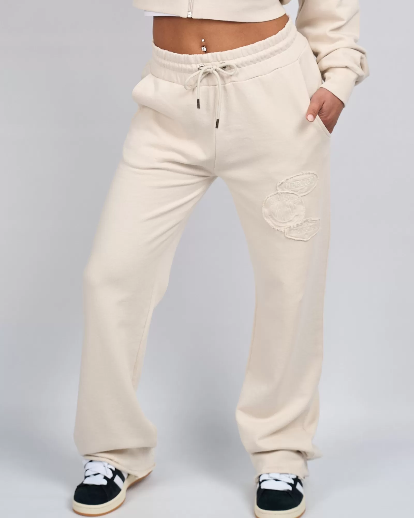 Frauen Jogger/leggings | Trainingsanzüge Für Damen>Mercier Raw Jogger Frauen Stein und Abzeichen