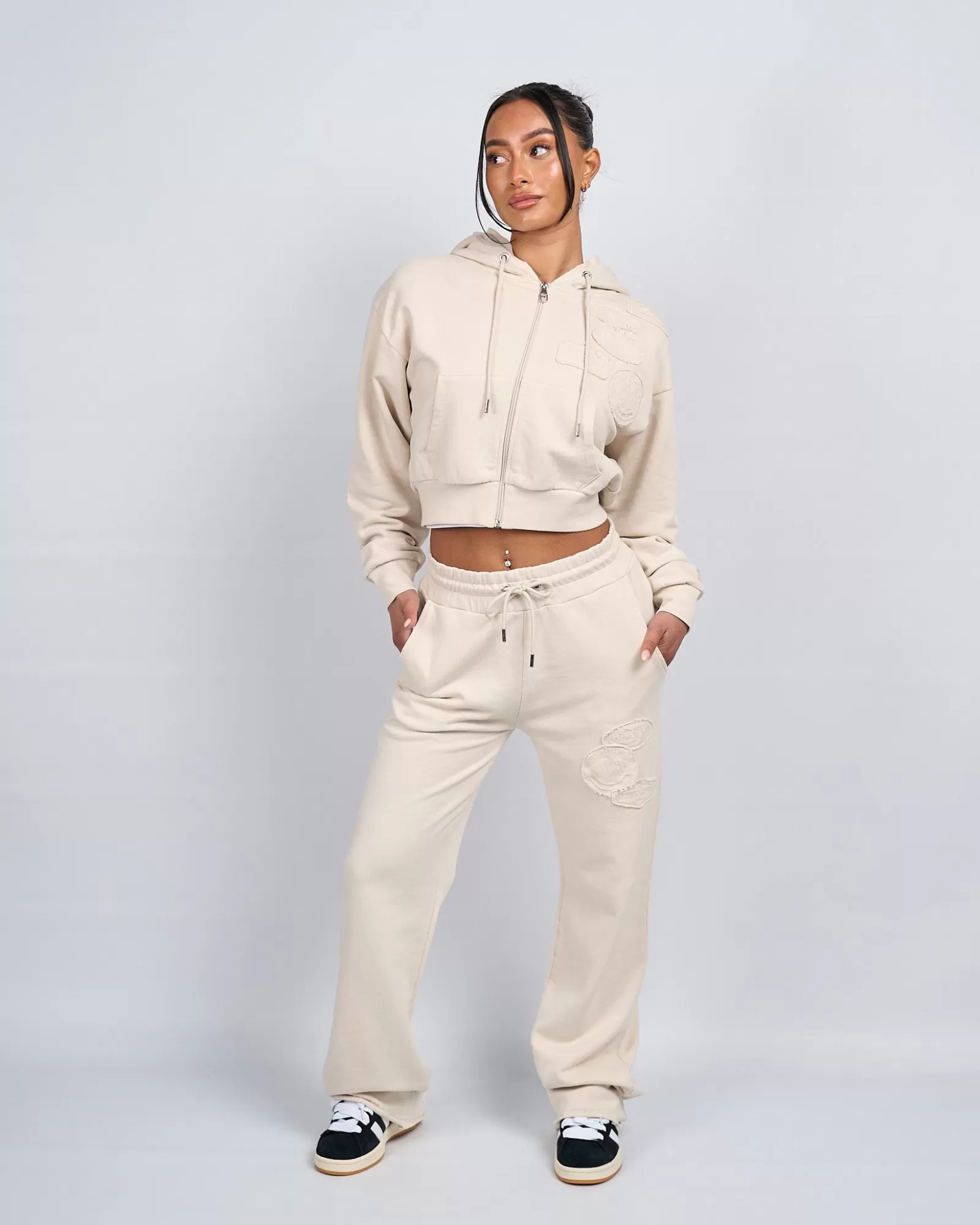 Frauen Jogger/leggings | Trainingsanzüge Für Damen>Mercier Raw Jogger Frauen Stein und Abzeichen