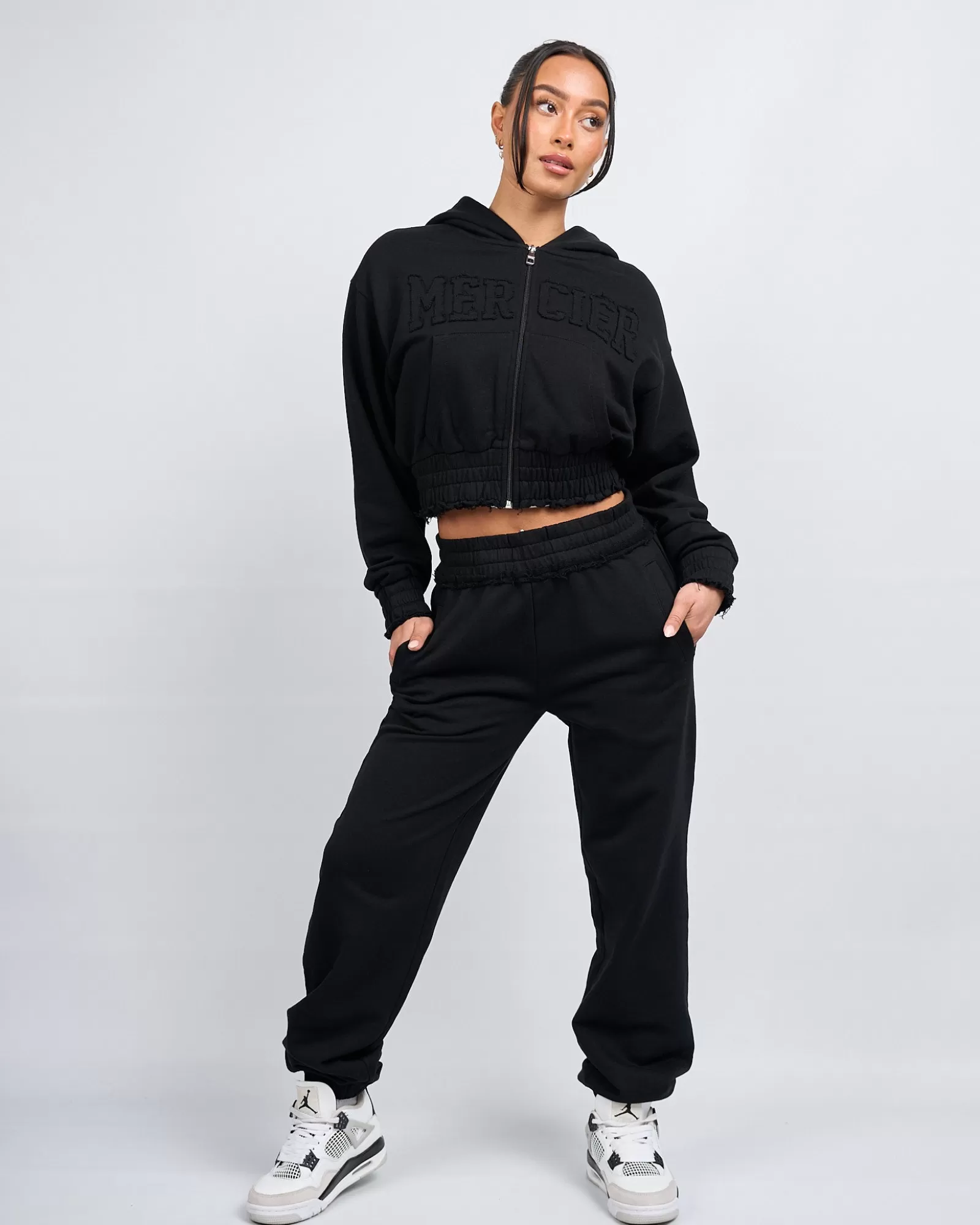 Frauen Jogger/leggings | Trainingsanzüge Für Damen>Mercier Schwarze Jogginghose im Used-Look für Damen