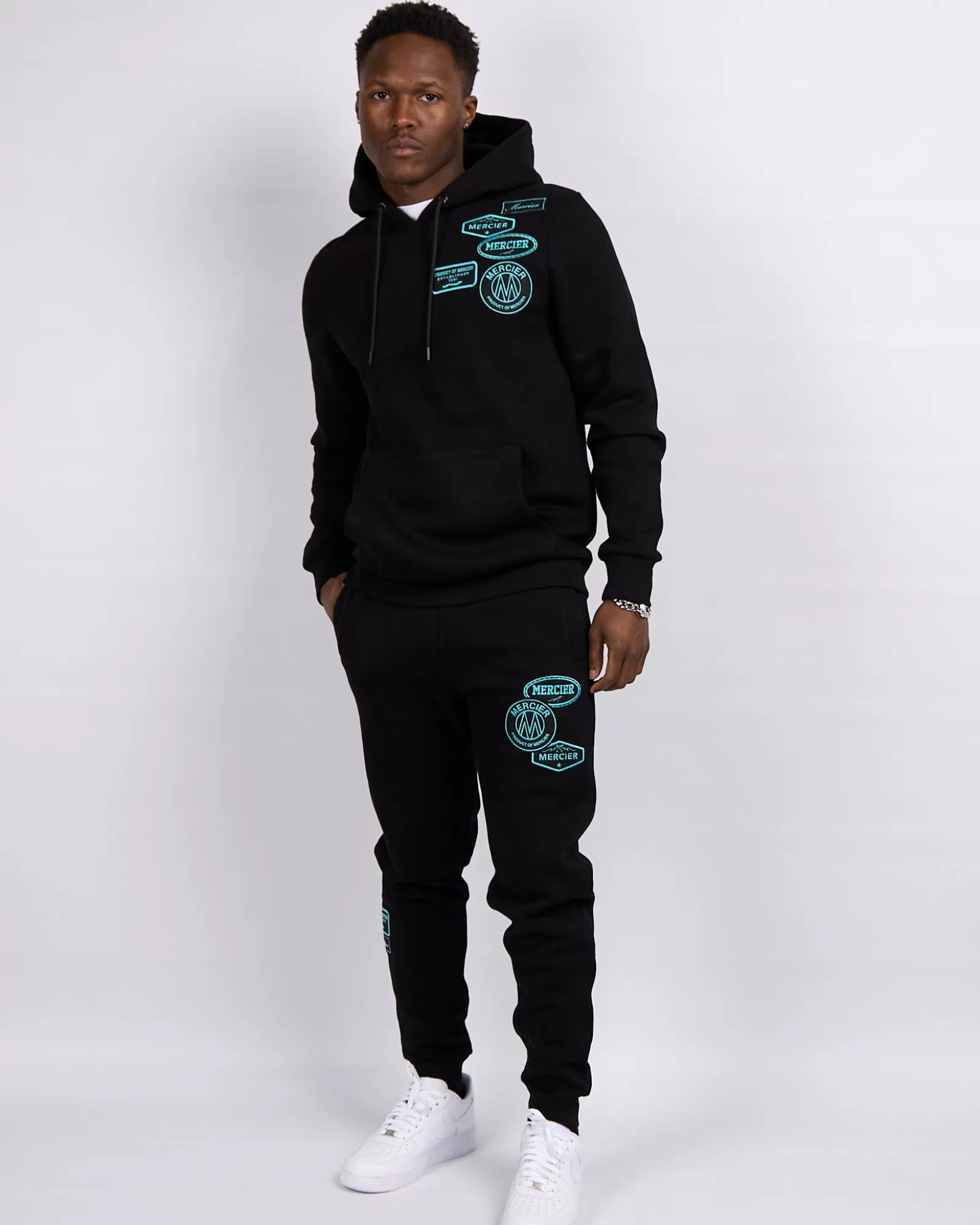 Trainingsoberteile / Hoodies | Trainingsanzüge>Mercier Schwarze Tiffany und Abzeichen Hoodie